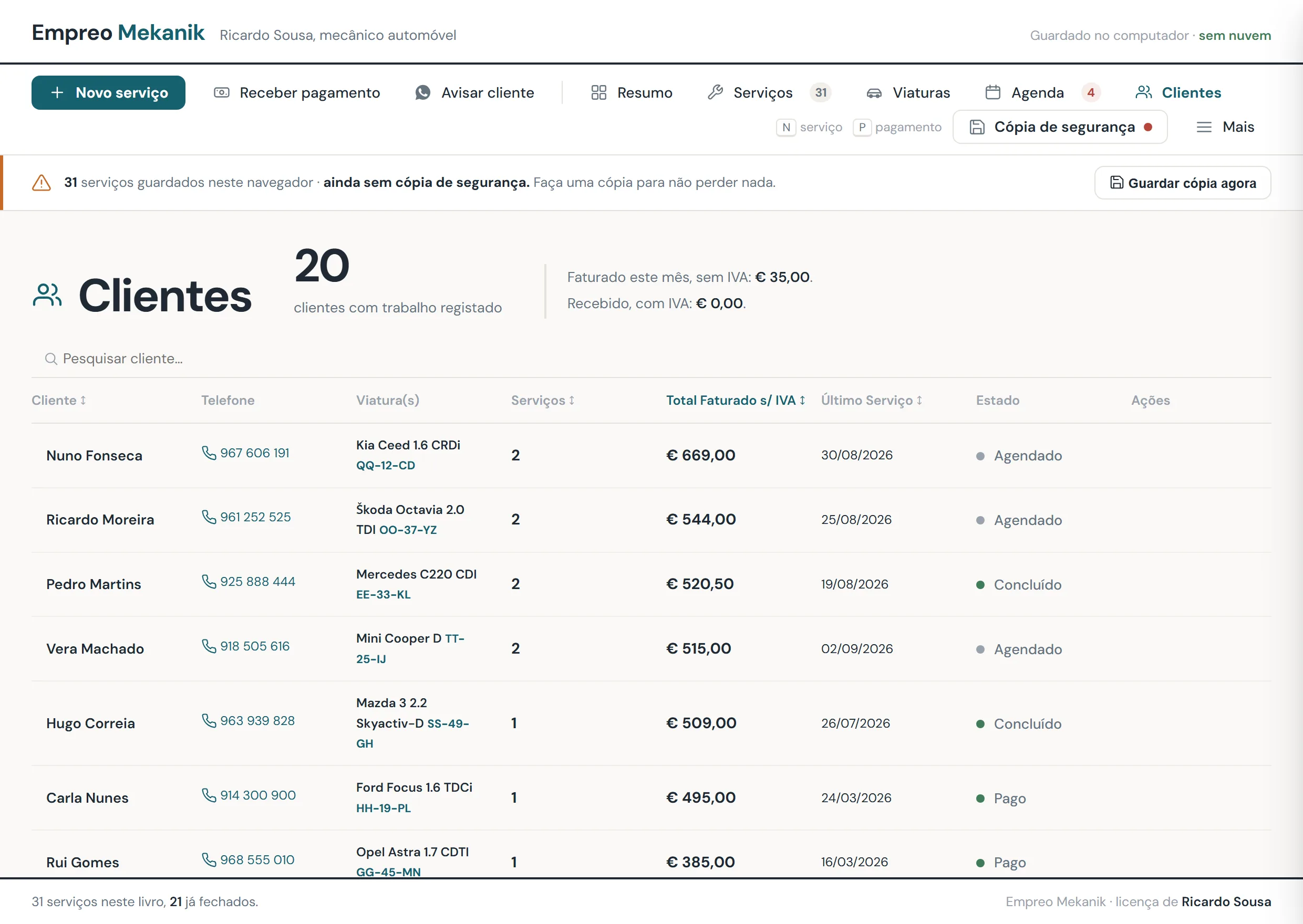 Página de clientes do Empreo Mekanik, com a viatura e a matrícula de cada cliente, o número de serviços e o total faturado sem IVA